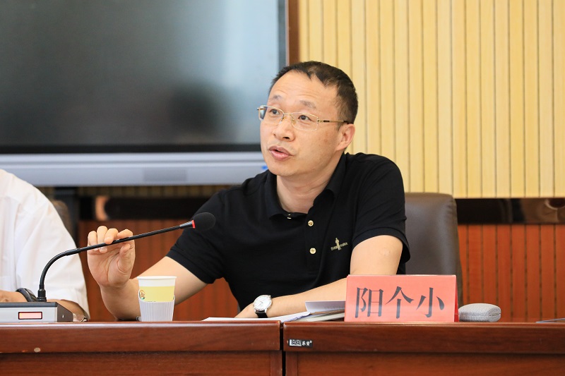 新發(fā)展集團(tuán)副總經(jīng)理陽個(gè)?。?）.jpg